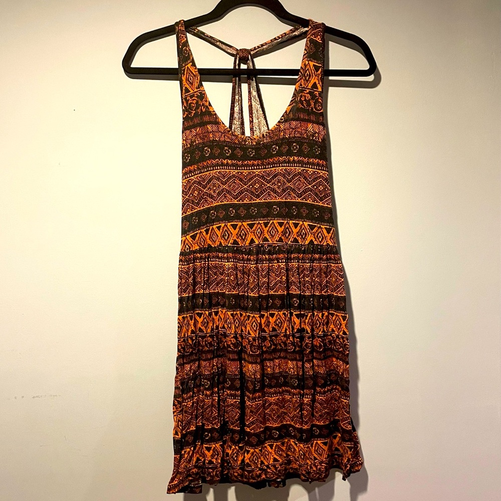 Cutout pattern dress